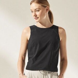 Athleta Black Terra Crop Top Tank Women’s Size XL - athleisure ventilated shirt